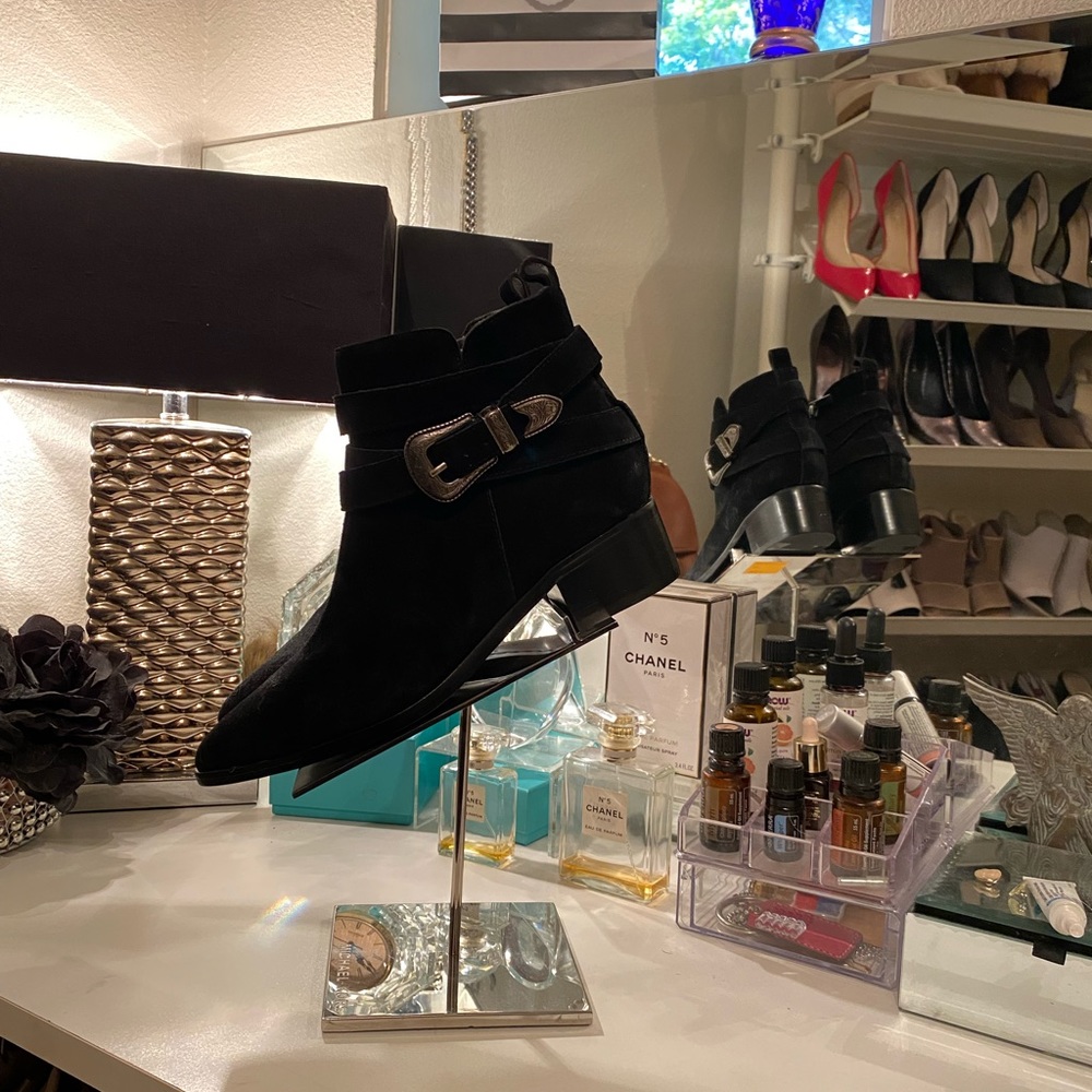 MARC FISHER Black suede ankle boots